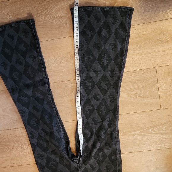 Harry Potter Flare jeans - Picture 9 of 9